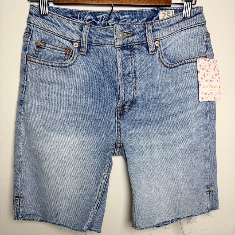Free people We The Free Shorts People Pacific Blue Wash Denim Size 25 Jean NWT